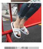 Popular men's slippers wear Korean sandals slippers in summer Fashion personality thick beach home bathroom slippers bathroom