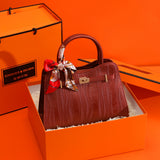 Fancy Red Middle-Aged Mother Bag Accessible Luxury Handbag 2025 Autumn Easiest for Match Fashion Wedding Bag Large-Capacity Crossbody Bag