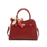 Fancy Red Middle-Aged Mother Bag Accessible Luxury Handbag 2025 Autumn Easiest for Match Fashion Wedding Bag Large-Capacity Crossbody Bag