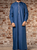 Muslim men's robe long-sleeved ethnic style embroidered stand collar Arabic clothing men's Islamic casual robe